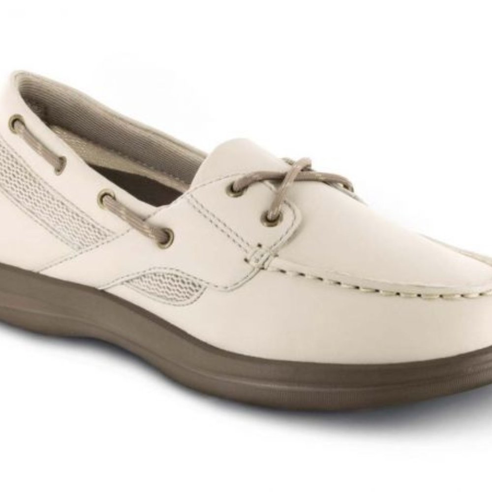 NWT APEX PETALS SYDNEY WOMEN'S BOAT SHOE LOAFER